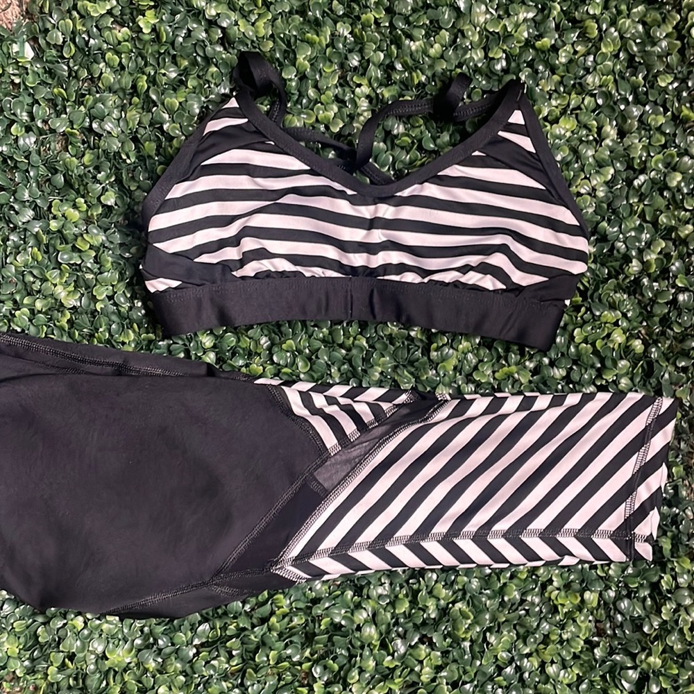 Black and white stripe Workout set